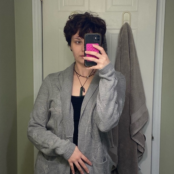 Grey Guess Cable Knit Women's Sweater - Picture 6 of 8